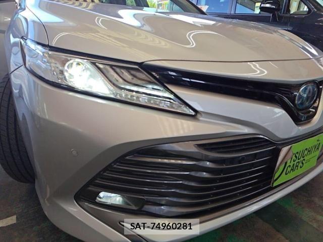 Toyota CAMRY HYBRID 2019-11 7615358-24