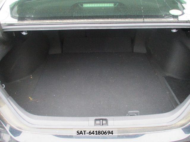 Toyota CAMRY HYBRID 2017-09 7615365-10