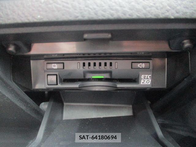 Toyota CAMRY HYBRID 2017-09 7615365-17