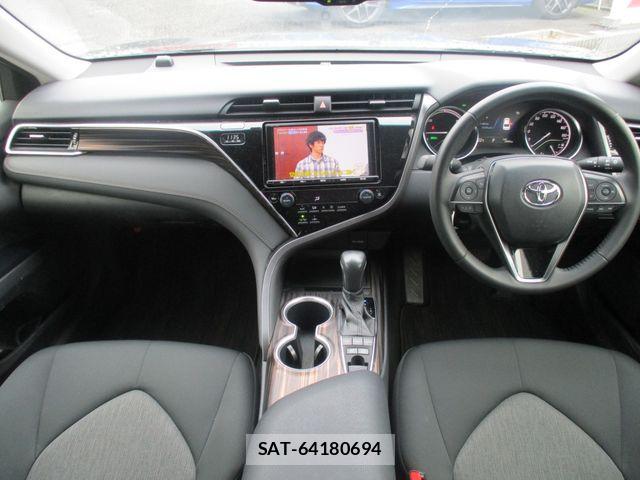 Toyota CAMRY HYBRID 2017-09 7615365-1