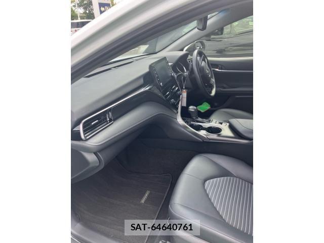 Toyota CAMRY HYBRID 2021-11 7615354-10