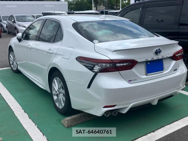 Toyota CAMRY HYBRID 2021-11 7615354-3