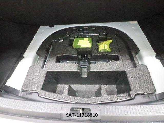 Toyota CAMRY HYBRID 2020-07 7615366-10