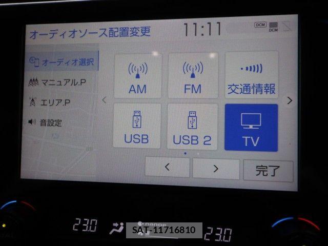 Toyota CAMRY HYBRID 2020-07 7615366-13