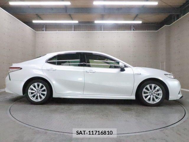 Toyota CAMRY HYBRID 2020-07 7615366-26