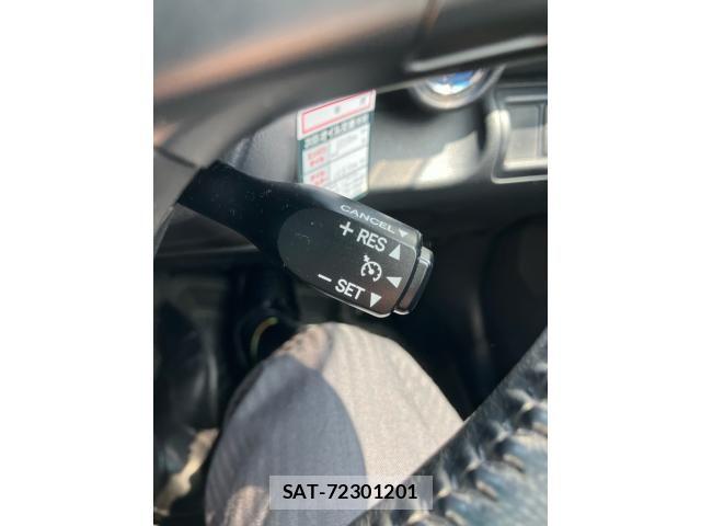 Toyota CAMRY HYBRID 2014-09 7615379-10