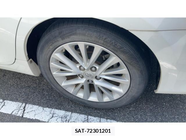Toyota CAMRY HYBRID 2014-09 7615379-24