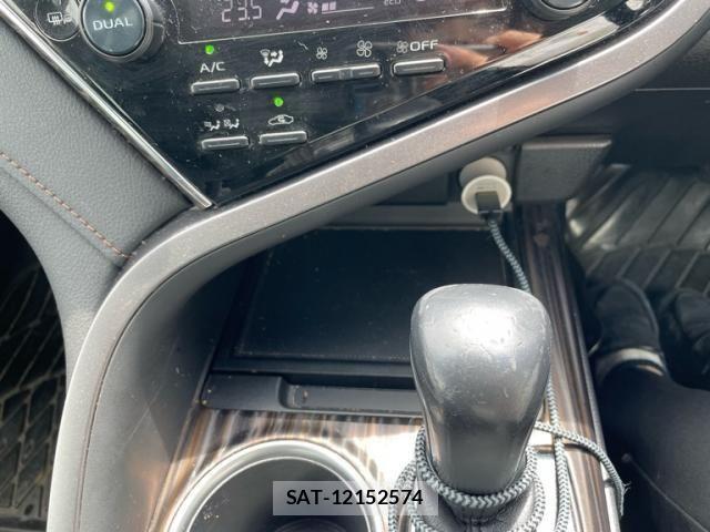Toyota CAMRY HYBRID 2017-07 7615375-20