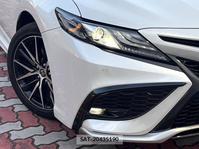 Toyota CAMRY HYBRID 2023-02 7615352-10