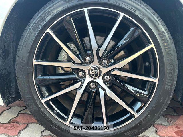 Toyota CAMRY HYBRID 2023-02 7615352-11
