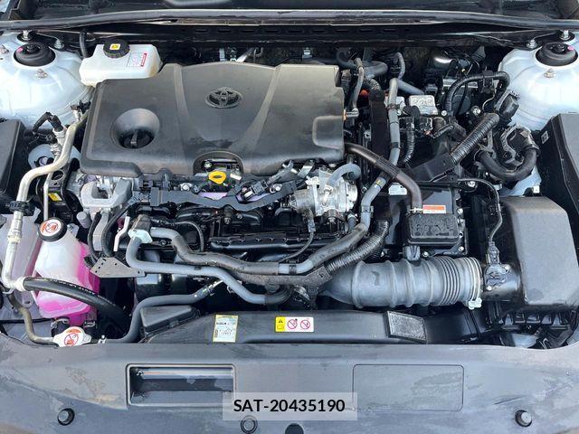 Toyota CAMRY HYBRID 2023-02 7615352-16