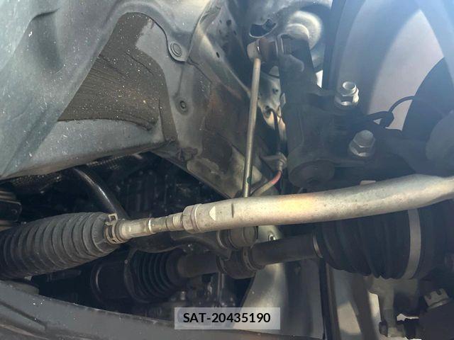 Toyota CAMRY HYBRID 2023-02 7615352-18