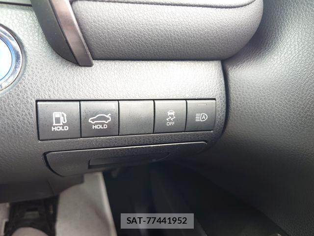 Toyota CAMRY HYBRID 2023-07 7721701-18