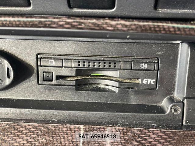Toyota CAMRY HYBRID 2013-10 7721705-5