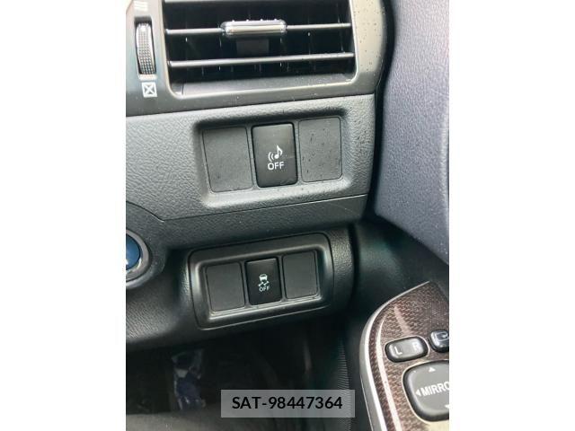 Toyota CAMRY HYBRID 2012-10 7721707-18