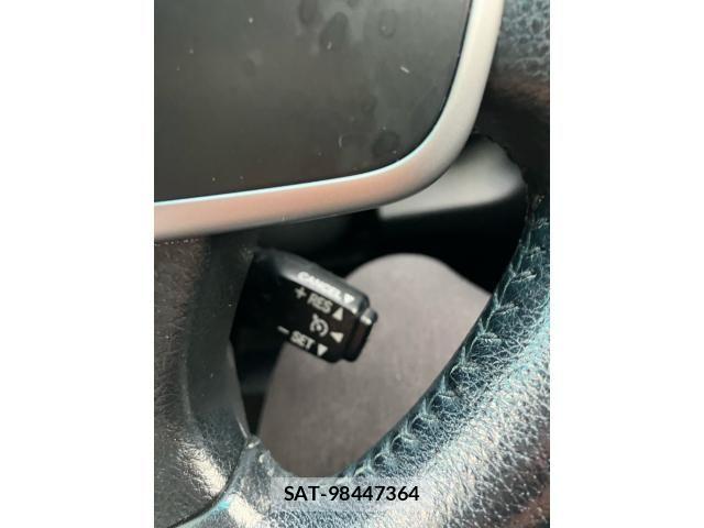 Toyota CAMRY HYBRID 2012-10 7721707-19