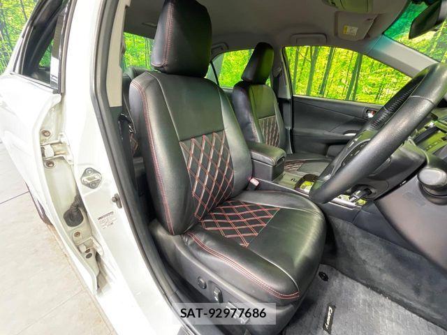 Toyota CAMRY HYBRID 2013-11 7783198-8