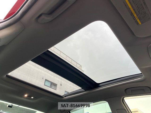 Toyota CAMRY HYBRID 2017-08 7783231-2