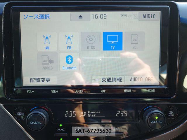 Toyota CAMRY HYBRID 2017-12 7783232-16
