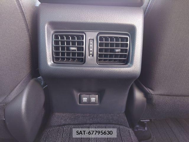 Toyota CAMRY HYBRID 2017-12 7783232-20