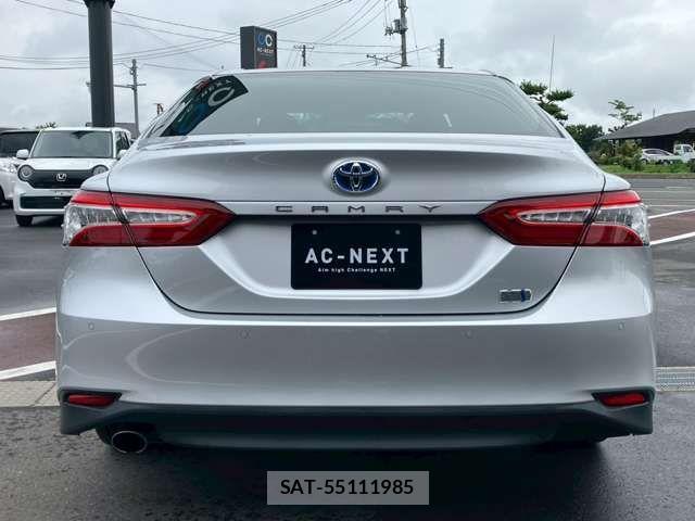 Toyota CAMRY HYBRID 2017-09 7783206-17