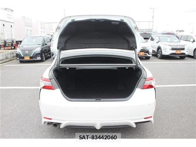 Toyota CAMRY HYBRID 2019-06 7783235-25