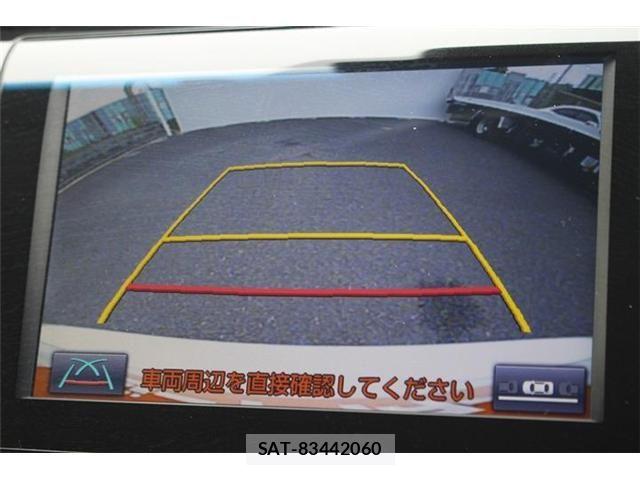 Toyota CAMRY HYBRID 2019-06 7783235-2