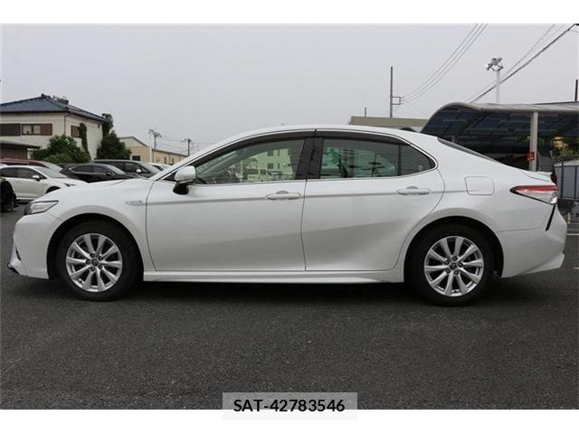 Toyota CAMRY HYBRID 2019-06 7783220-10
