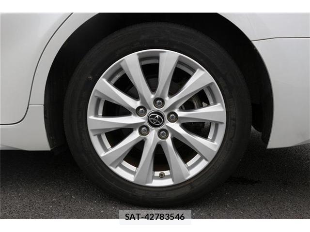 Toyota CAMRY HYBRID 2019-06 7783220-13