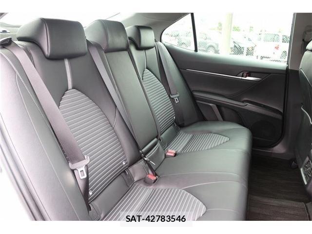 Toyota CAMRY HYBRID 2019-06 7783220-15