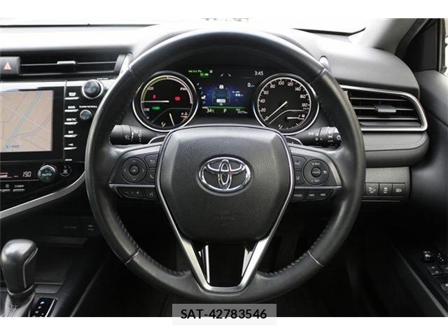 Toyota CAMRY HYBRID 2019-06 7783220-18
