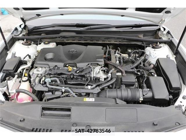 Toyota CAMRY HYBRID 2019-06 7783220-19