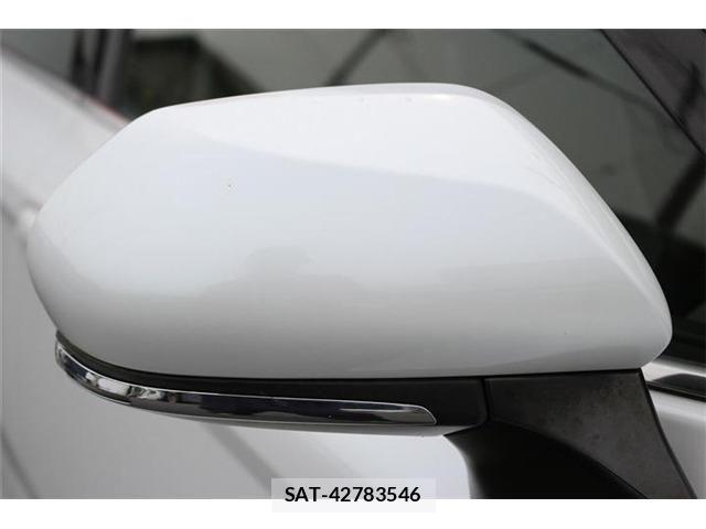 Toyota CAMRY HYBRID 2019-06 7783220-27