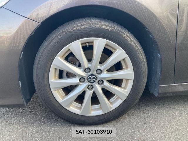 Toyota CAMRY HYBRID 2017-07 7783204-2