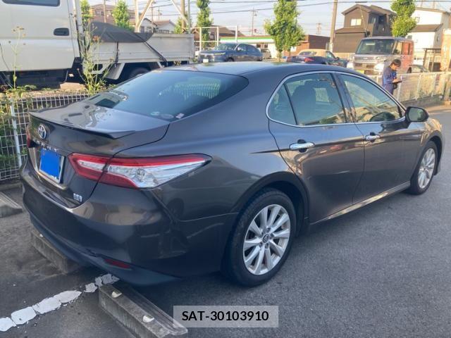 Toyota CAMRY HYBRID 2017-07 7783204-6