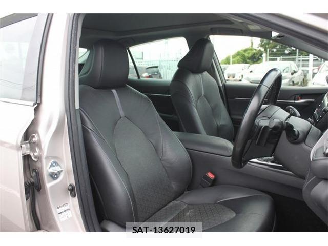 Toyota CAMRY HYBRID 2018-12 7783218-19