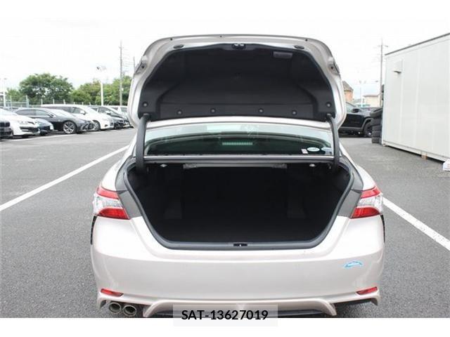 Toyota CAMRY HYBRID 2018-12 7783218-23