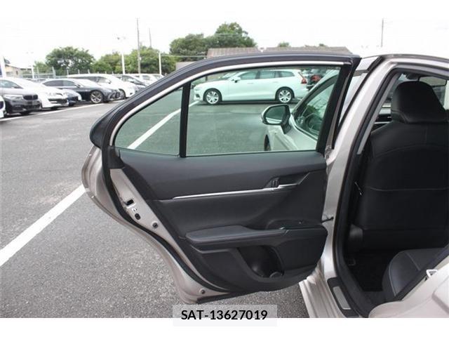Toyota CAMRY HYBRID 2018-12 7783218-25