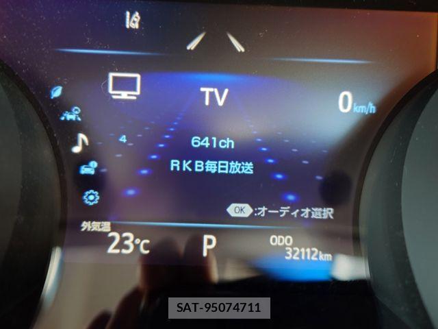 Toyota CAMRY HYBRID 2017-09 7783221-13