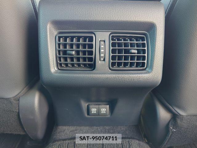 Toyota CAMRY HYBRID 2017-09 7783221-19