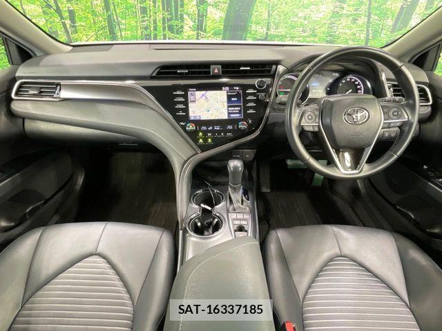 Toyota CAMRY HYBRID 2020-08 7783233-1