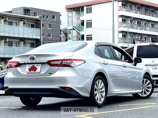 Toyota CAMRY HYBRID 2017-07 7875650-2