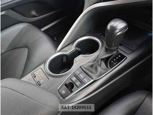 Toyota CAMRY HYBRID 2021-06 7875641-9