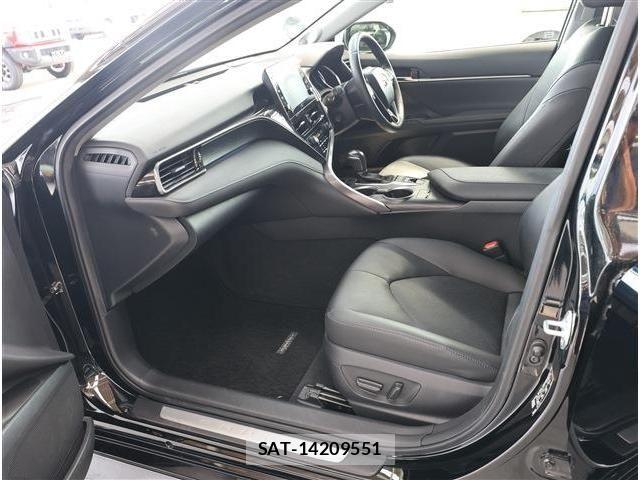Toyota CAMRY HYBRID 2021-06 7875641-18