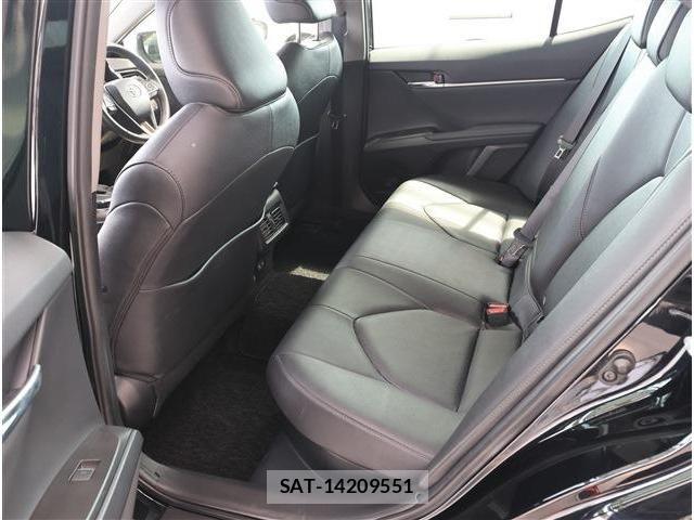 Toyota CAMRY HYBRID 2021-06 7875641-19