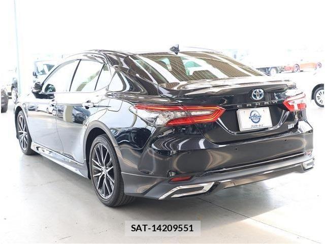 Toyota CAMRY HYBRID 2021-06 7875641-27
