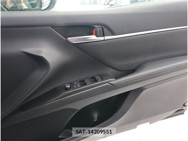 Toyota CAMRY HYBRID 2021-06 7875641-5