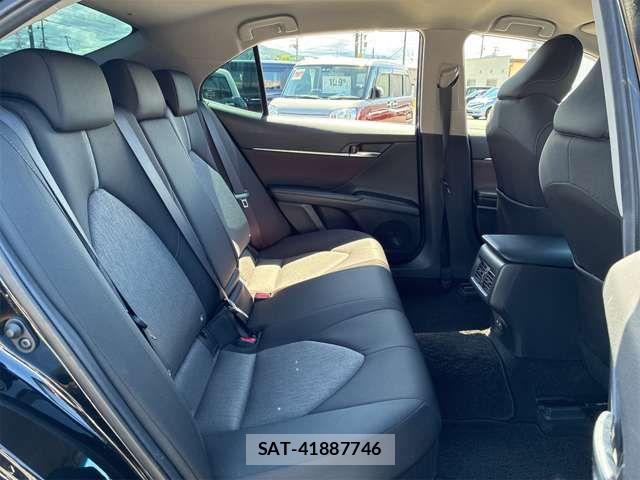 Toyota CAMRY HYBRID 2023-02 7875643-12