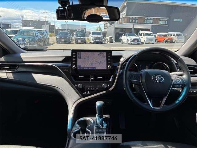 Toyota CAMRY HYBRID 2023-02 7875643-4
