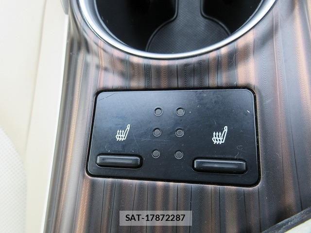 Toyota CAMRY HYBRID 2017-12 7875645-9
